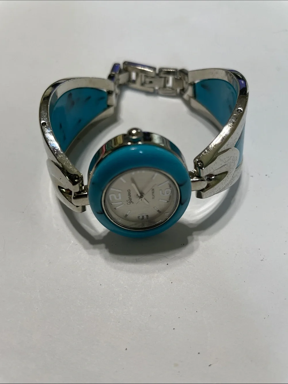 Geneva Turquoise and Silver Women’s Bracelet Watch.  Needs Battery.